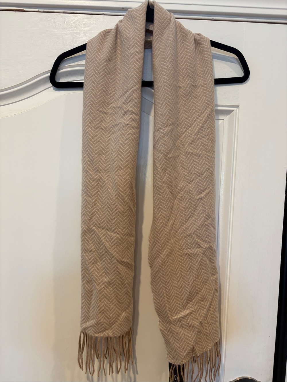C by Bloomingdale’s Ivory Camel Herringbone Fringe Scarf O/S NWT